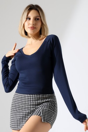 21948 KADIN  UZUN KOL  GENİŞ V YAKA FULL LYC RİBANA TSHIRT  21948 KADIN  UZUN KOL  GENİŞ V YAKA FULL LYC RİBANA TSHIRT