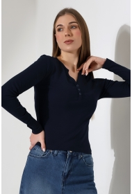 21926 KADIN FULL LYC KOMPAKT PENYE RİB UZUN KOL AÇIK PATLI DÜĞMELİ  TSHIRT 