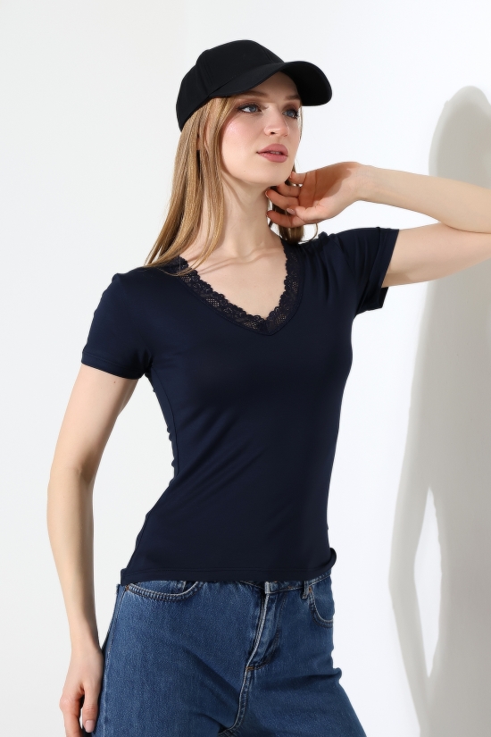 22268 KADIN V YAKASI DANTELLİ FULL LYC VORTVİSK KISA KOL BLUZ 