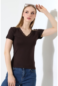 22268 KADIN V YAKASI DANTELLİ FULL LYC VORTVİSK KISA KOL BLUZ 