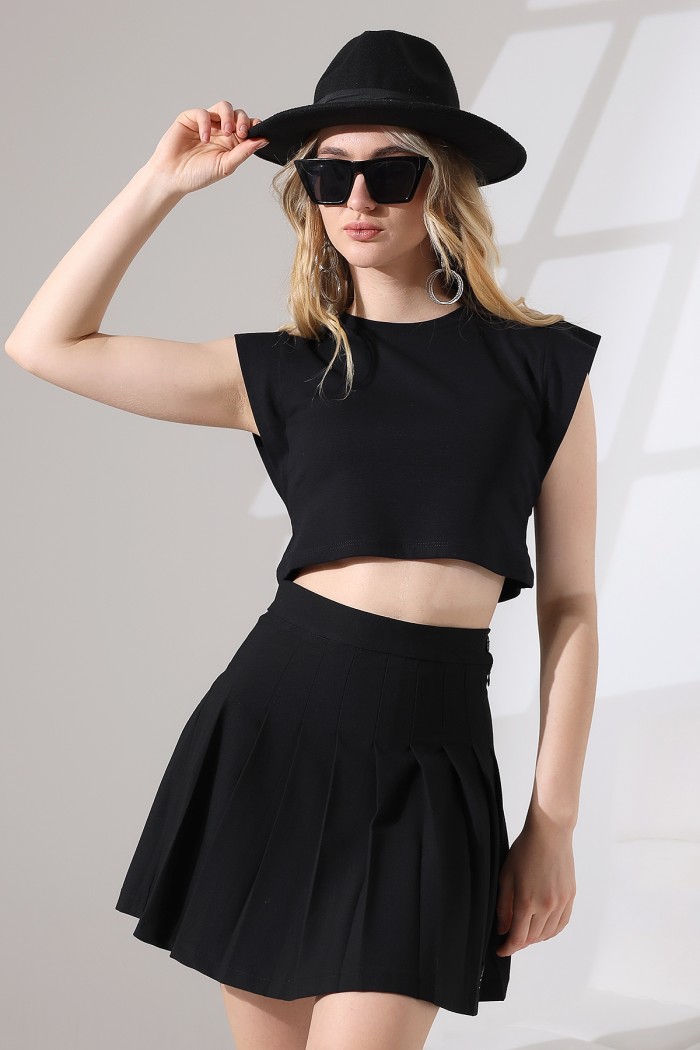 21670  KADIN KOLSUZ DİK OMUZ KOL EVİ İÇ KAPAK FULL LYC COM.PENYE RİBANA CROP TSHIRT