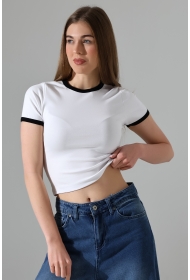 21832 KADIN FULL LYC PENYE KOMPAKT RİB.YAKA VE KOLAĞZI GARNİLİ BİSİKLET YAKA TSHIRT