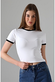 21832 KADIN FULL LYC PENYE KOMPAKT RİB.YAKA VE KOLAĞZI GARNİLİ BİSİKLET YAKA TSHIRT