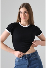 21832 KADIN FULL LYC PENYE KOMPAKT RİB.YAKA VE KOLAĞZI GARNİLİ BİSİKLET YAKA TSHIRT