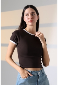 21832 KADIN FULL LYC PENYE KOMPAKT RİB.YAKA VE KOLAĞZI GARNİLİ BİSİKLET YAKA TSHIRT