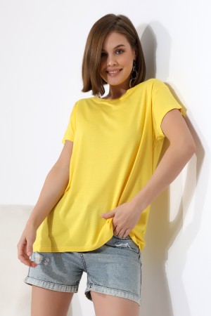 21256 KADIN KISA KOL SALAŞ BİSİKLET YAKA VSK TSHIRT 21256 KADIN KISA KOL SALAŞ BİSİKLET YAKA VSK TSHIRT