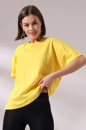 21571 KADIN KISA KOLU BEDENDE YARASA KOL PAMUKLU SALAŞ TSHIRT