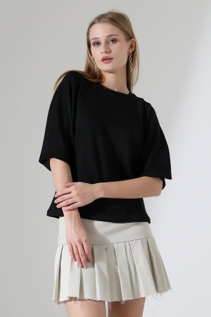 22152  KADIN SALAŞ REGLAN YARIM KOL ÖN VE ARKA BEDEN DİKEY PENSLİ BİSİKLET YAKA DOUBLEFACE YUMUŞAK DOKU  TSHIRT 