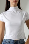 22002 KADIN FULL LYC MİKRO KENDİLİĞİNDEN DİK YAKASI KOLU ETEĞİ DİKİŞSİZ KOLU BEDENDE TSHIRT