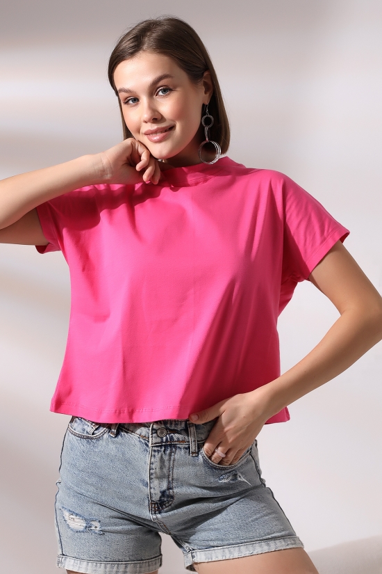 19588 BAYAN DİK YAKA KISA KOLU BEDENDE PAMUKLU KISA TSHIRT
