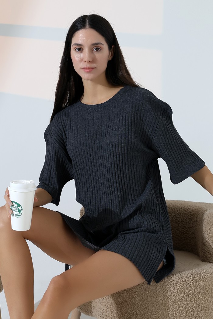 21493 KADIN 7X4 KAŞGORSE  OVERSİZE  YANLARI YIRTMAÇLI BİSİKLET TUNİK TSHIRT 21493 KADIN 7X4 KAŞGORSE  OVERSİZE  YANLARI YIRTMAÇLI BİSİKLET TUNİK TSHIRT