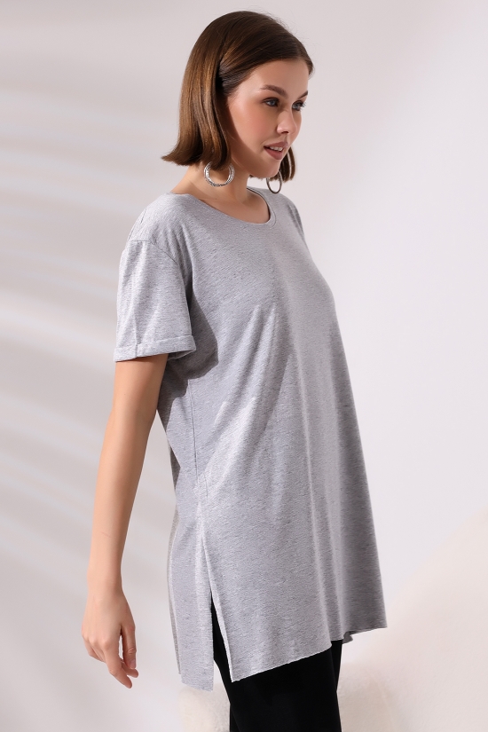 19598 BAYAN KISA KOL KATLAMA. YANL YARI DİKİŞSİZ VE YIRTM.VSK BİSİKLET YAKA TUNİK TSHIRT