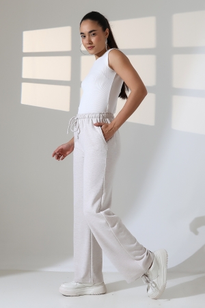 22165 KADIN FIRÇALI SELANİK CEPLİ İNCE BELLASTİKLİ PAÇASI AÇIK SALAŞ PANTOLON 